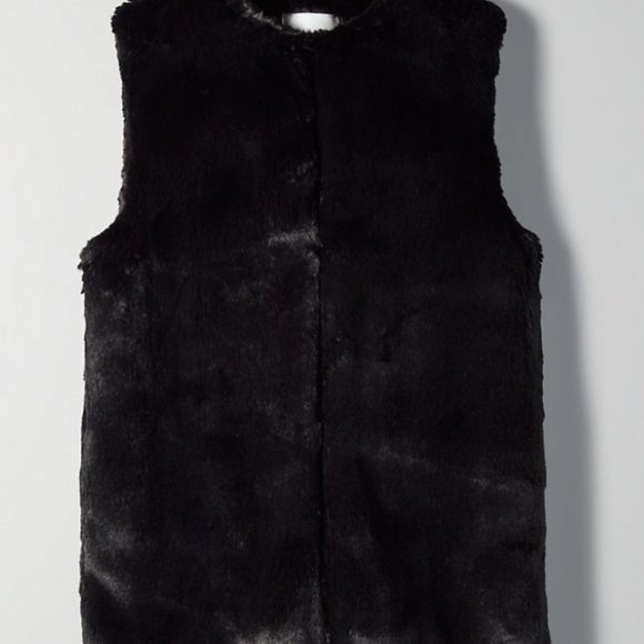 NWT Aritzia Babaton Vandalay Faux Fur Vest - Picture 5 of 9